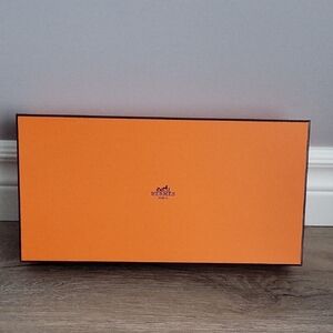 Hermes Orange Box